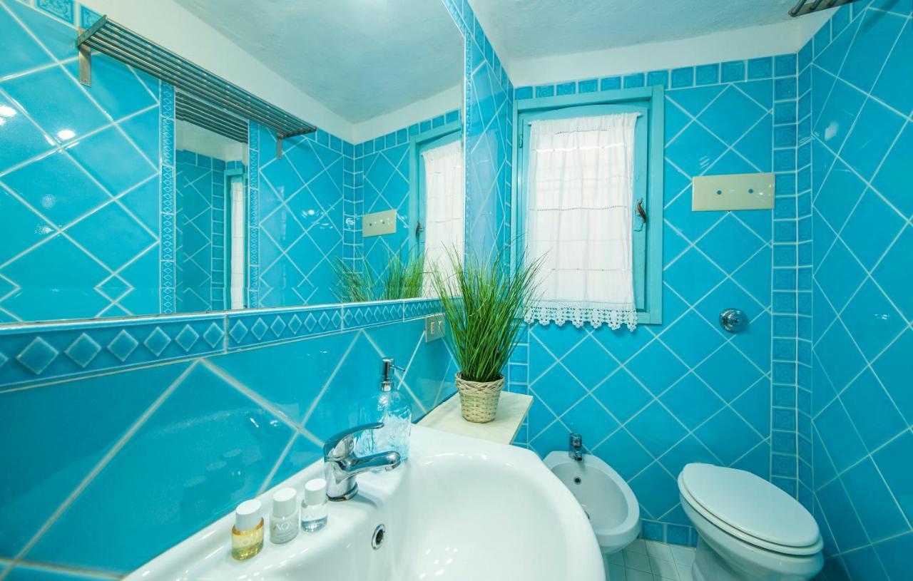 Appartamento [PORTO-CERVO]Casa con piscina e vista yachts Porto Cervo Esterno foto