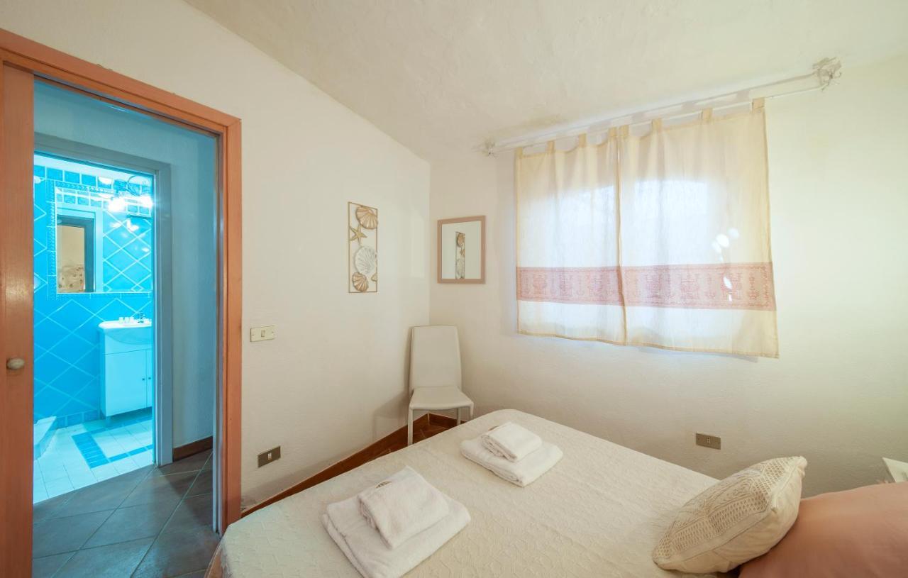 Appartamento [PORTO-CERVO]Casa con piscina e vista yachts Porto Cervo Esterno foto