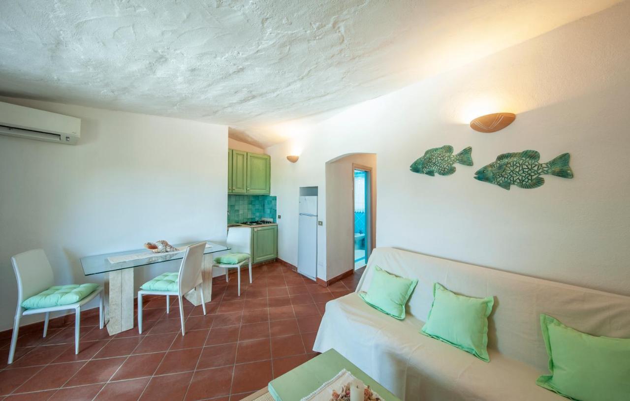 Appartamento [PORTO-CERVO]Casa con piscina e vista yachts Porto Cervo Esterno foto