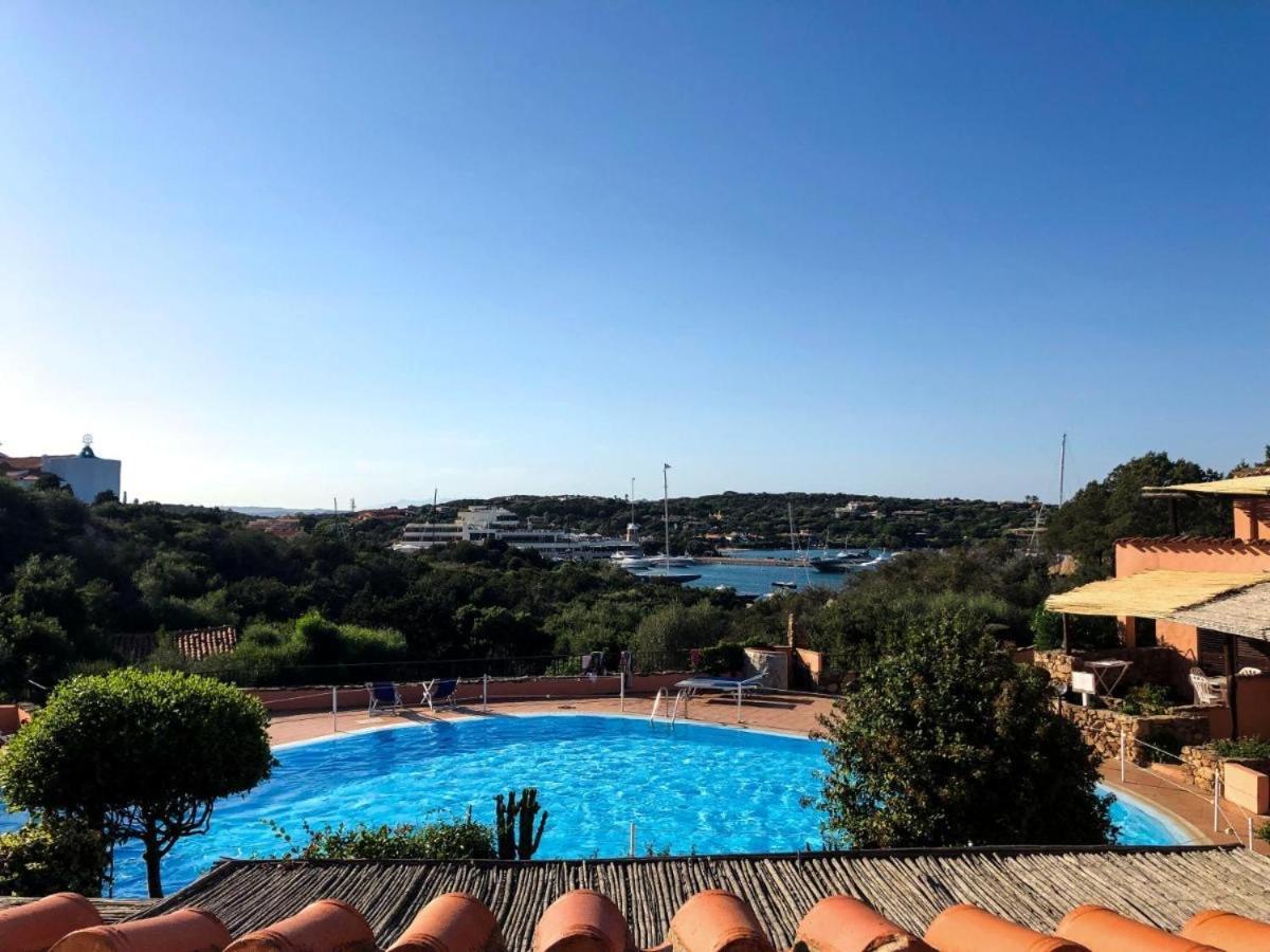Appartamento [PORTO-CERVO]Casa con piscina e vista yachts Porto Cervo Esterno foto